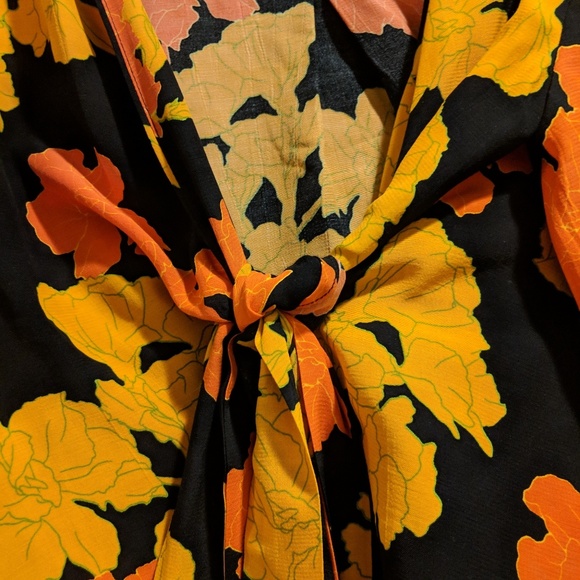 TopShop Tie Blouse - Picture 3 of 6